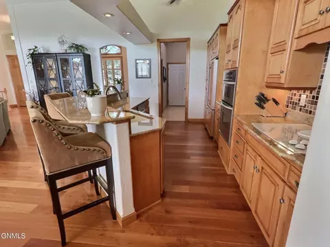 1269 Eagle Crest Loop, Bismarck, ND 58503 photo 18