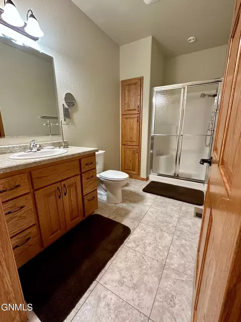 3430 Edgewood Place Pl, Bismarck, ND 58503 photo 26