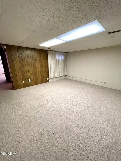 151 Redstone Dr, Bismarck, ND 58503 photo 13