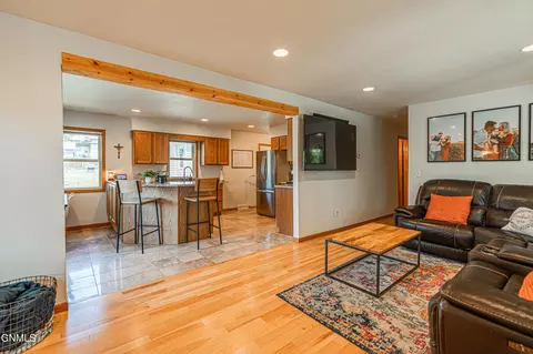 1420 Divide Ave, Bismarck, ND 58501 photo 13