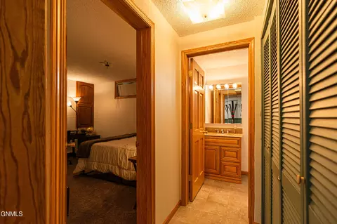 1420 Divide Ave, Bismarck, ND 58501 photo 30