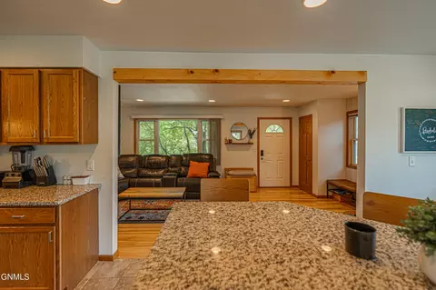 1420 Divide Ave, Bismarck, ND 58501 photo 5
