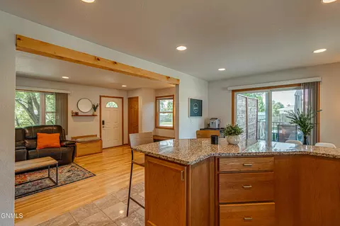 1420 Divide Ave, Bismarck, ND 58501 photo 6
