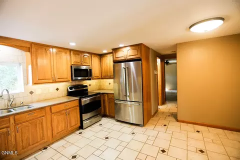 14269 Painted Woods Dr, Williston, ND 58801 photo 18