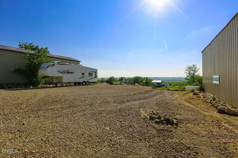 14269 Painted Woods Dr, Williston, ND 58801 photo 50