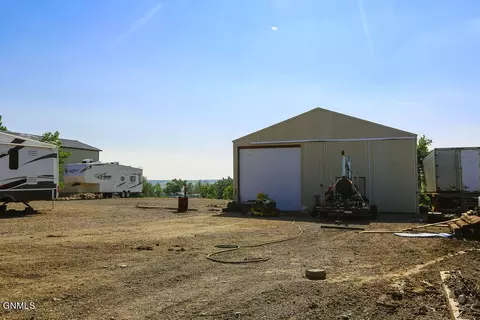 14269 Painted Woods Dr, Williston, ND 58801 photo 52