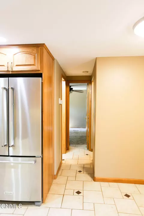 14269 Painted Woods Dr, Williston, ND 58801 photo 21
