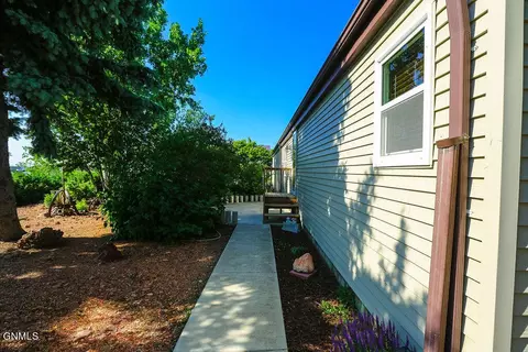 14269 Painted Woods Dr, Williston, ND 58801 photo 36