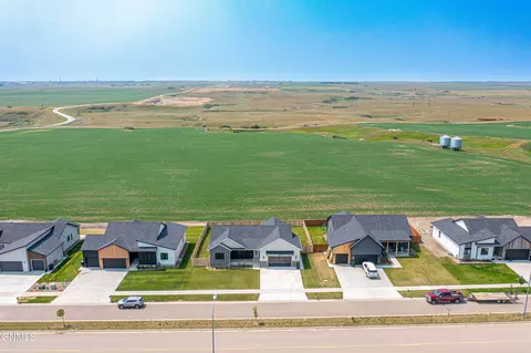 2815 44th Ave W, Williston, ND 58801 photo 45