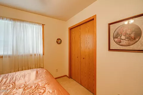 2135 3rd St S, Bismarck, ND 58504 photo 29