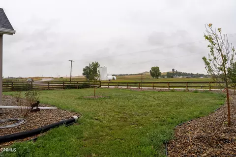 203 Main Ave E, Alexander, ND 58831 photo 60