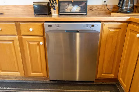 203 Main Ave E, Alexander, ND 58831 photo 18