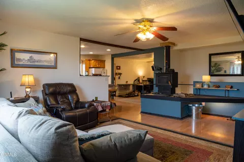 203 Main Ave E, Alexander, ND 58831 photo 21