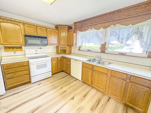 1602 10th St W, Williston, ND 58801 photo 14