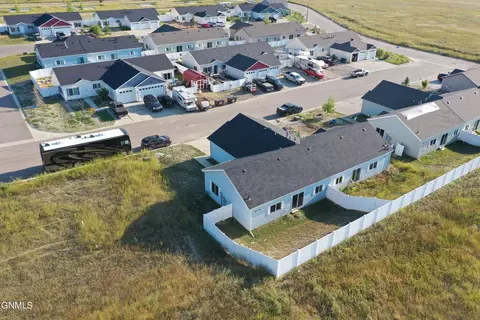 12379 Rainbow Lp, Epping, ND 58843 photo 3