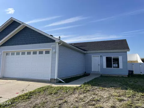 12379 Rainbow Lp, Epping, ND 58843 photo 2