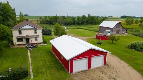 3512 111th Ave SE, Valley City, ND 58072