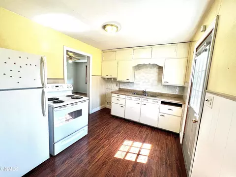 1007 9th Ave W, Williston, ND 58801 photo 8