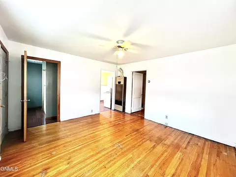 1007 9th Ave W, Williston, ND 58801 photo 5