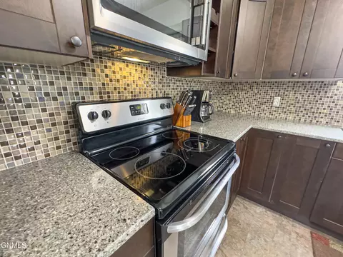 815 5th Ave W, Williston, ND 58801 photo 17