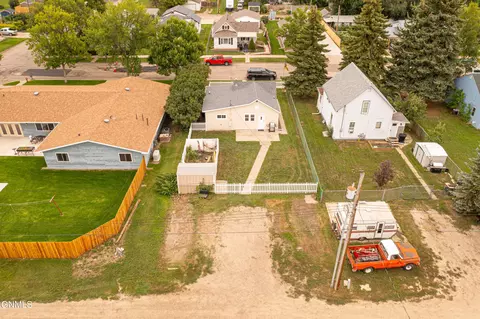 815 5th Ave W, Williston, ND 58801 photo 7