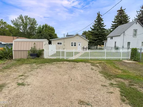 815 5th Ave W, Williston, ND 58801 photo 38