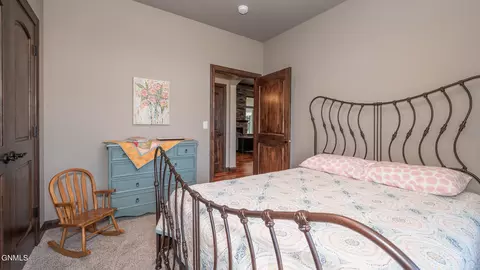 1011 Community Loop, Bismarck, ND 58503 photo 23