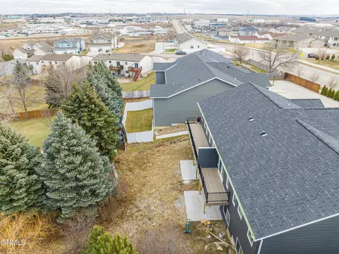 View/Area - 3200 E Divide Ave, Bismarck, ND 58501 photo 10 of 17