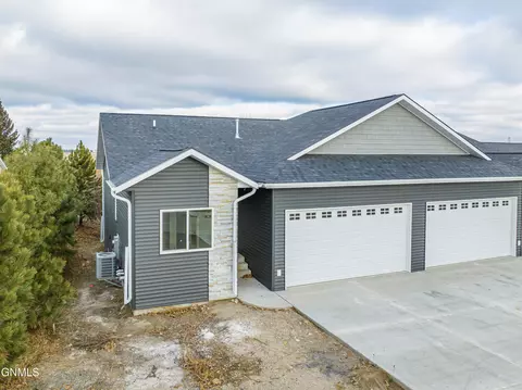 Exterior - 3200 E Divide Ave, Bismarck, ND 58501 photo 9 of 13