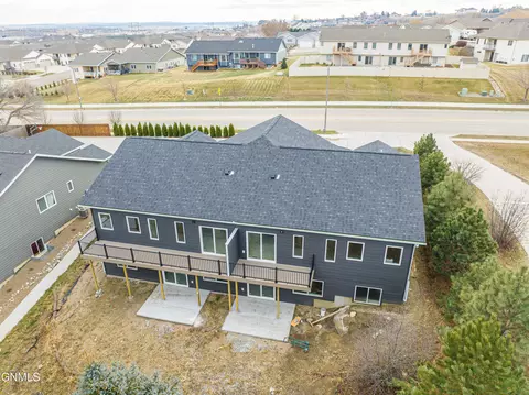 View/Area - 3200 E Divide Ave, Bismarck, ND 58501 photo 6 of 17