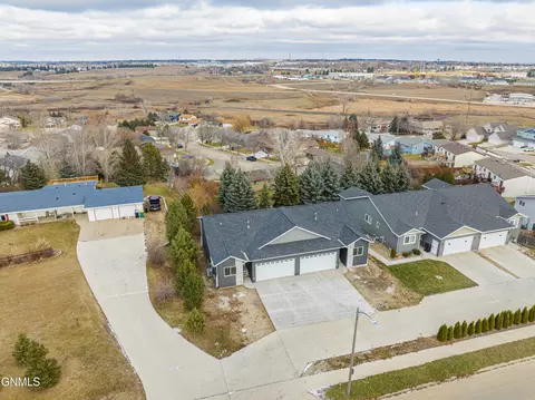 View/Area - 3200 E Divide Ave, Bismarck, ND 58501 photo 16 of 17
