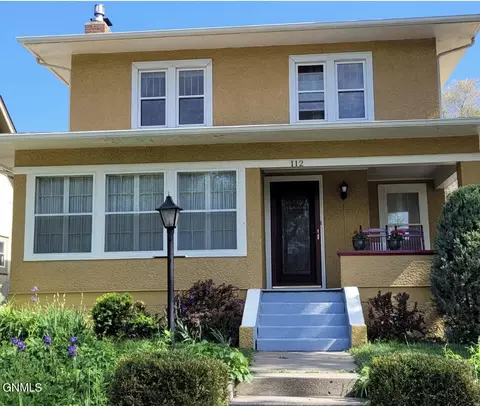 112 E Avenue B E, Bismarck, ND 58501