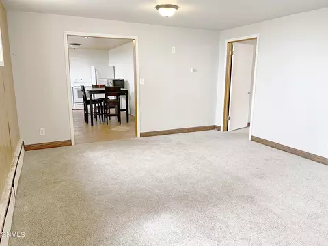 109 6th St NE, Mandan, ND 58554 photo 35