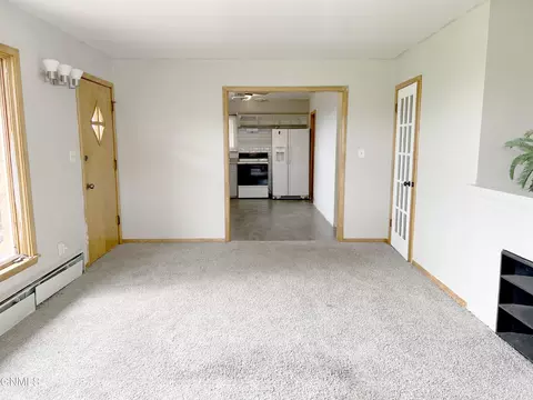 109 6th St NE, Mandan, ND 58554 photo 22