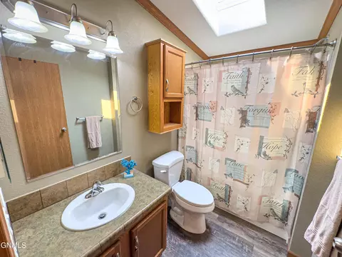 3817 22nd Ave W, Williston, ND 58801 photo 20