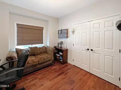 2011 17th St E, Williston, ND 58801 photo 23