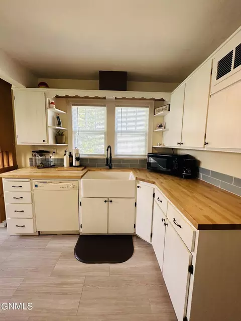 1317 Main St, Williston, ND 58801 photo 24