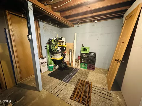 1317 Main St, Williston, ND 58801 photo 45
