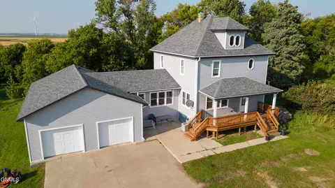 12343 14th St SE, Hope, ND 58046