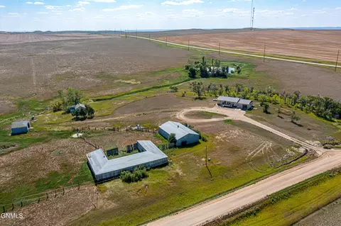 15280 45th St NW, Williston, ND 58801