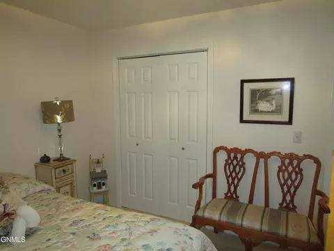 Bedroom - 310 3rd Ave NE, Elgin, ND 58533 photo 3 of 7