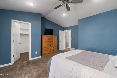 6180 Edgerly Ln, Lincoln, ND 58504 photo 12