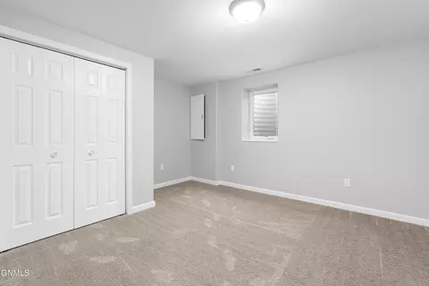6180 Edgerly Ln, Lincoln, ND 58504 photo 19