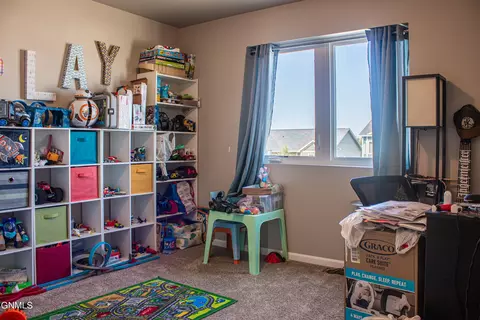 305 Cobblestone Loop SW, Mandan, ND 58554 photo 43