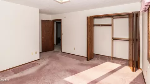4605 E Roundup Rd, Bismarck, ND 58503 photo 16