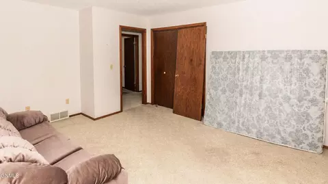 4605 E Roundup Rd, Bismarck, ND 58503 photo 19