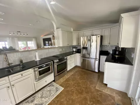 124 Blacktail Dr, Williston, ND 58801 photo 13