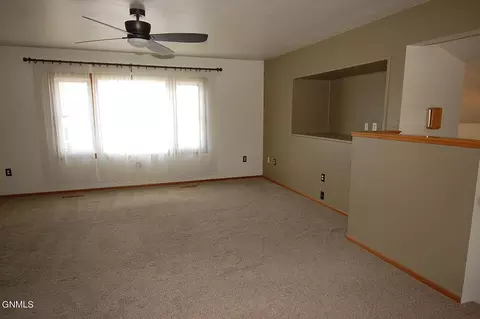 424 7th Ave SE, Sidney, MT 59270 photo 7