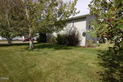 424 7th Ave SE, Sidney, MT 59270 photo 39