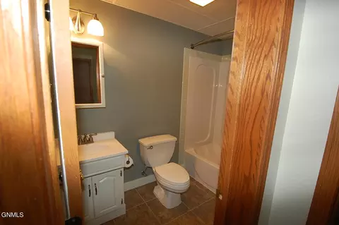 424 7th Ave SE, Sidney, MT 59270 photo 23